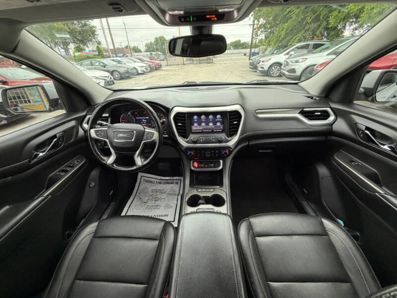 2020 GMC Acadia SLT