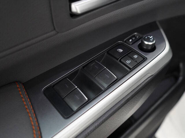 2024 Toyota Sienna XSE 7-Passenger