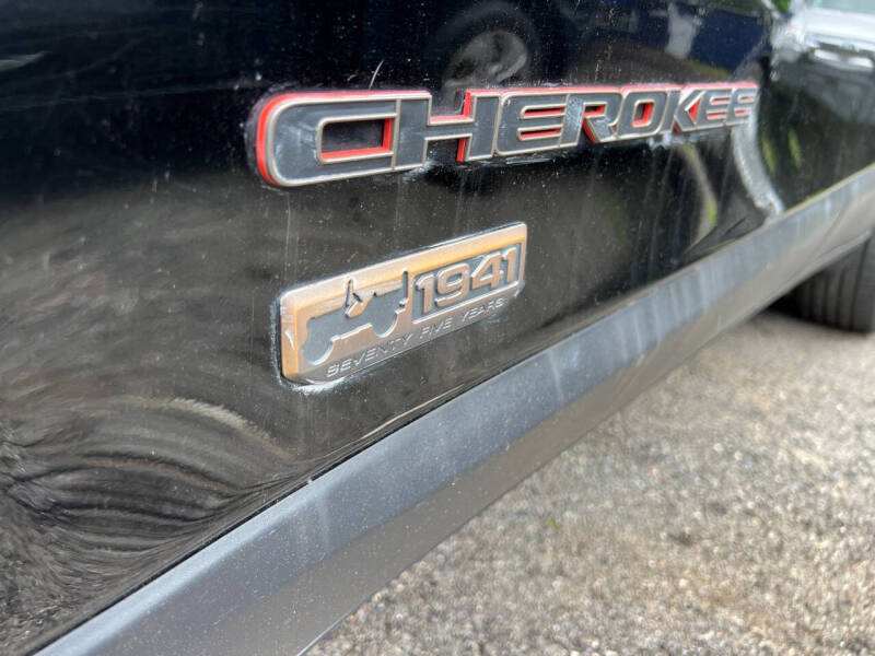 2017 Jeep Cherokee 75th Anniversary
