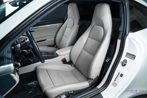 2017 Porsche 911 Carrera 4S