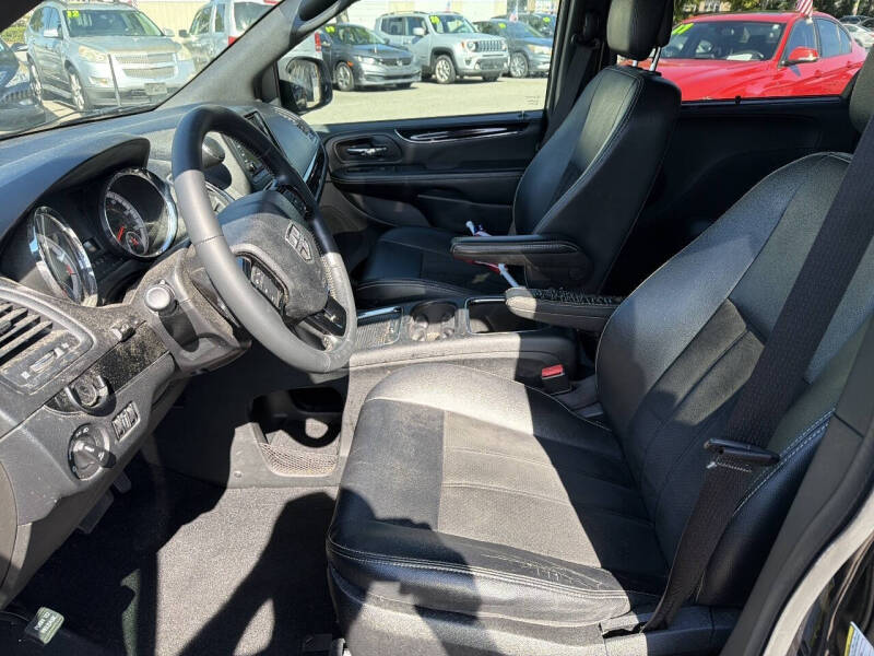 2019 Dodge Grand Caravan SXT
