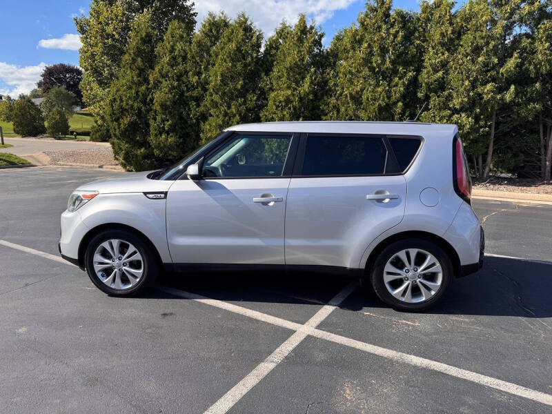 2016 Kia Soul +