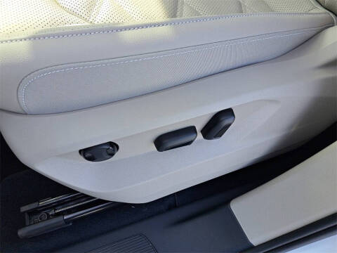 2026 Volkswagen Atlas SE