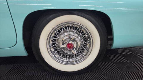 1955 Ford Thunderbird