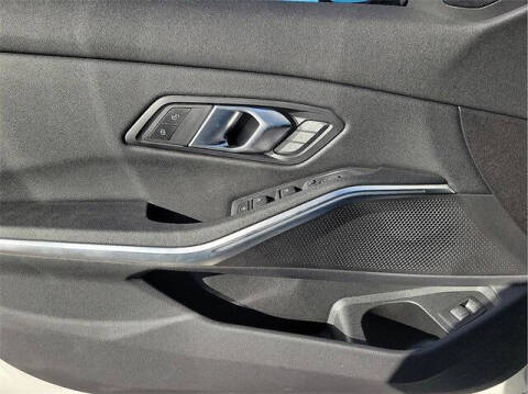 2026 BMW 3 Series 330i