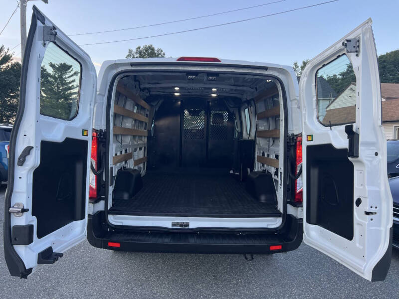 2023 Ford Transit 250