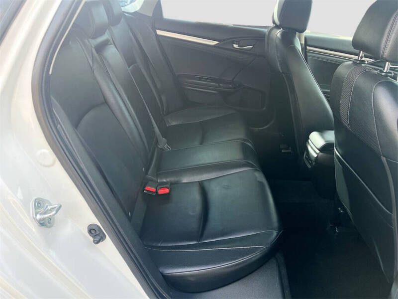 2019 Honda Civic Touring