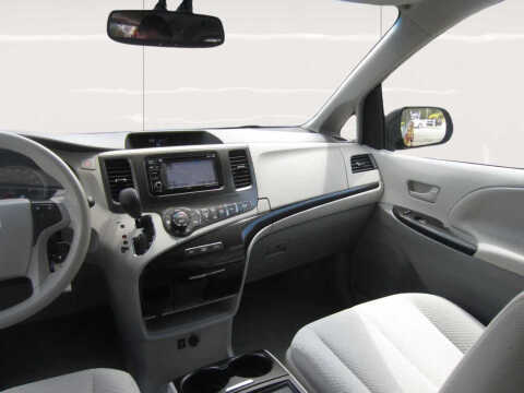 2014 Toyota Sienna