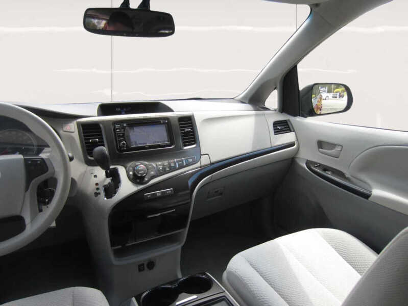2014 Toyota Sienna