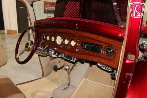 1933 Plymouth Sedan