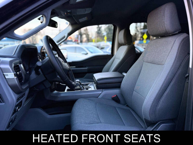 2024 Ford F-150 Lightning XLT