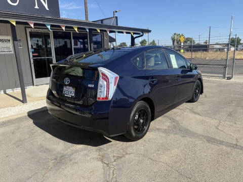 2015 Toyota Prius Three
