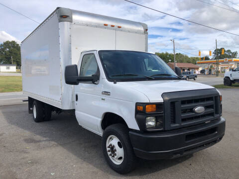 2014 Ford E-Series Chassis for sale at Creekside Automotive in Lexington NC