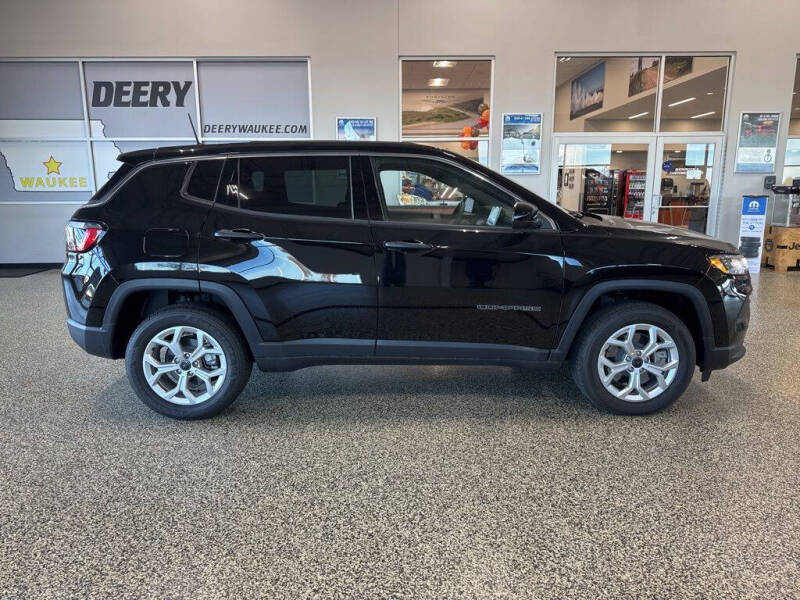 2025 Jeep Compass Sport