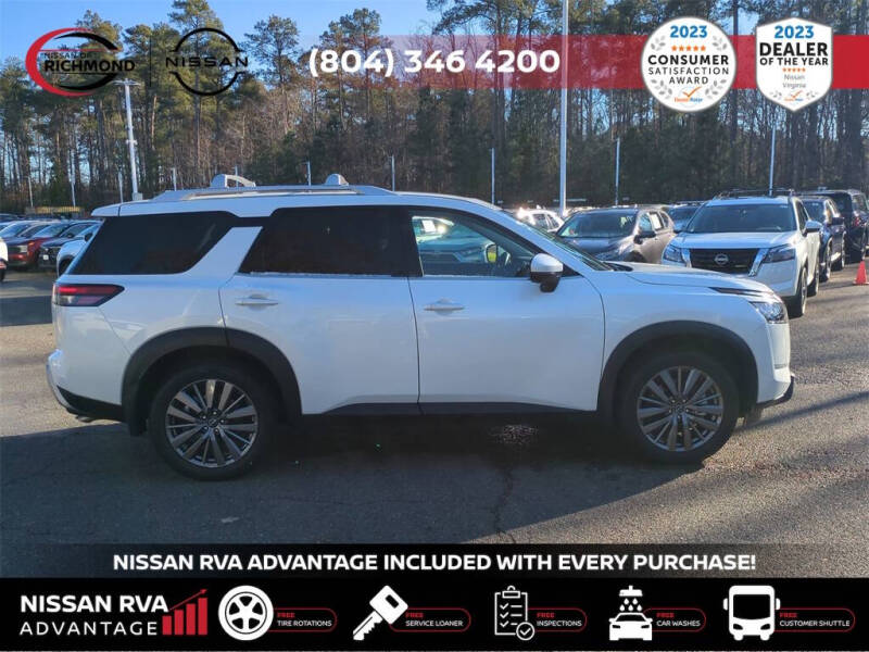 2025 Nissan Pathfinder SL