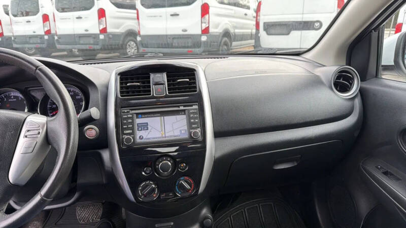 2017 Nissan Versa 1.6 S