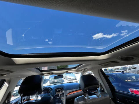 2018 Lincoln MKT Premiere