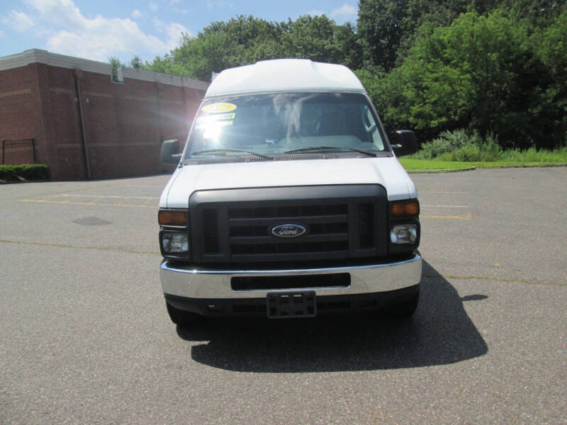 2013 Ford E-Series E-250