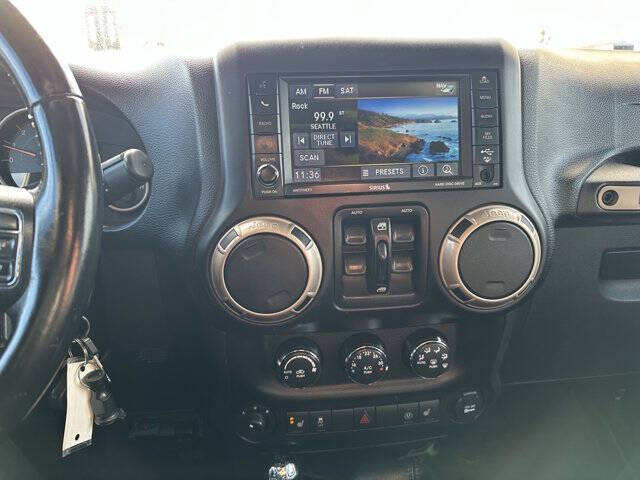 2016 Jeep Wrangler Unlimited Sahara 75th Anniversary