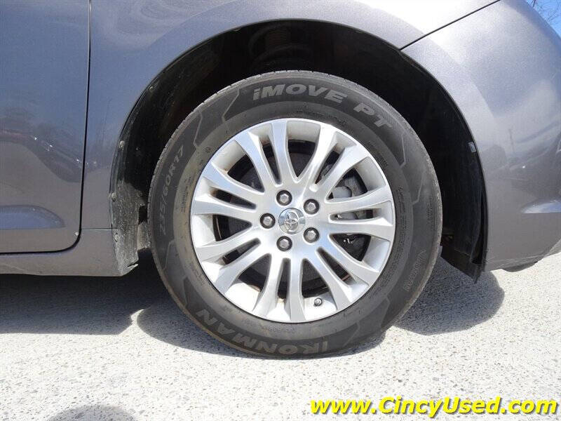2014 Toyota Sienna XLE 8-Passenger