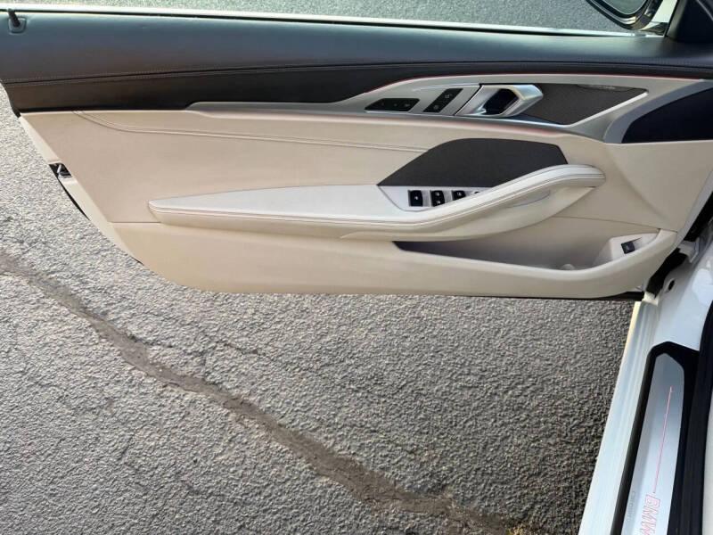 2020 BMW 8 Series 840i