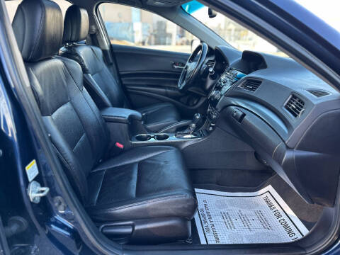 2013 Acura ILX 2.0L w/Premium