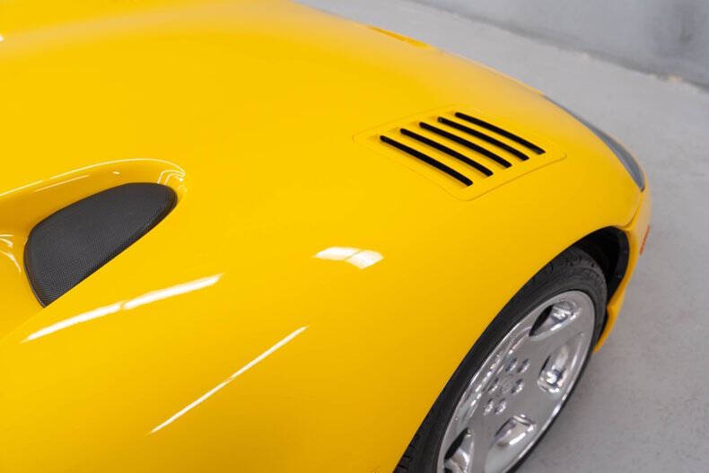 2001 Dodge Viper RT/10