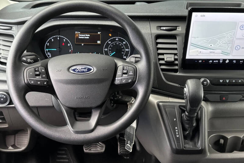 2025 Ford Transit