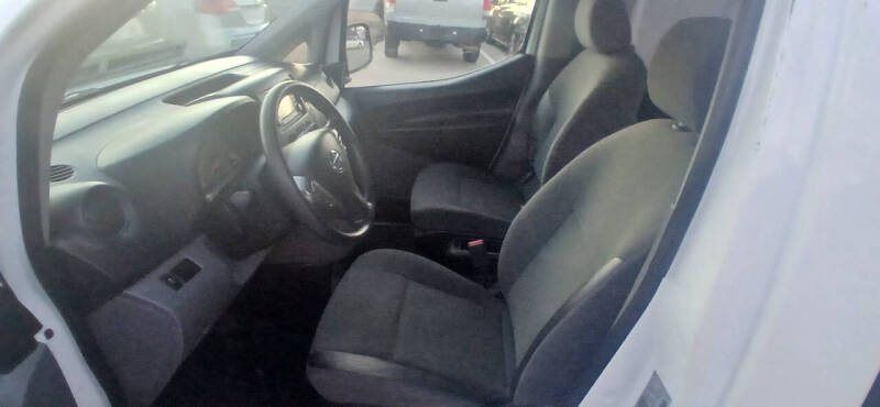 2019 Nissan NV200 S