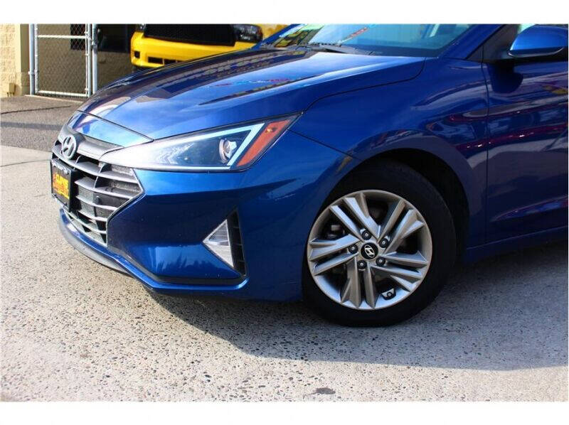 2019 Hyundai Elantra