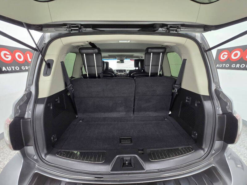 2017 Nissan Armada SV