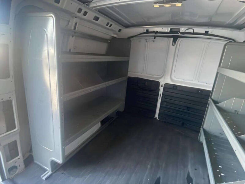 2015 Chevrolet Express 2500