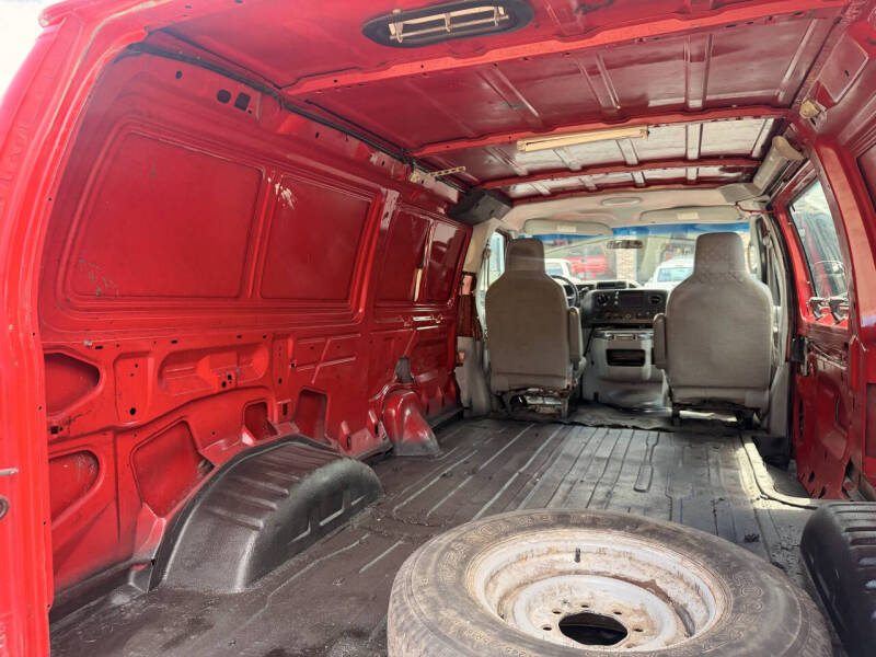 2011 Ford E-Series E-250