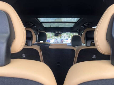 2024 Volvo XC90 Recharge T8 Ultimate Bright Theme 7P