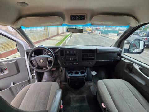2014 Chevrolet Express LT 3500