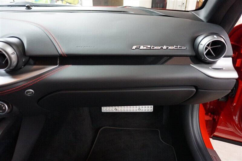 2016 Ferrari F12berlinetta