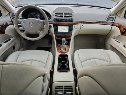 2005 Mercedes-Benz E-Class E 320