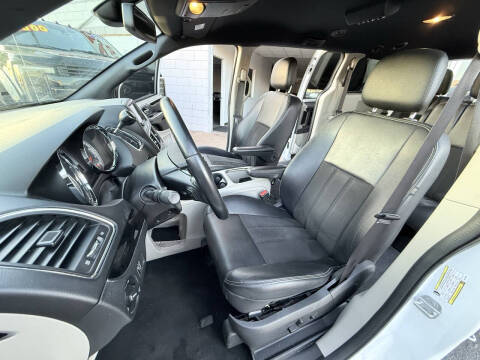 2020 Dodge Grand Caravan SXT