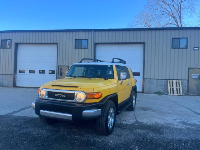 2007 Toyota FJ Cruiser for sale at EZ Auto Care in Wakefield, MA