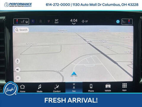 2024 Chrysler Voyager LX