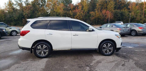 2017 Nissan Pathfinder S