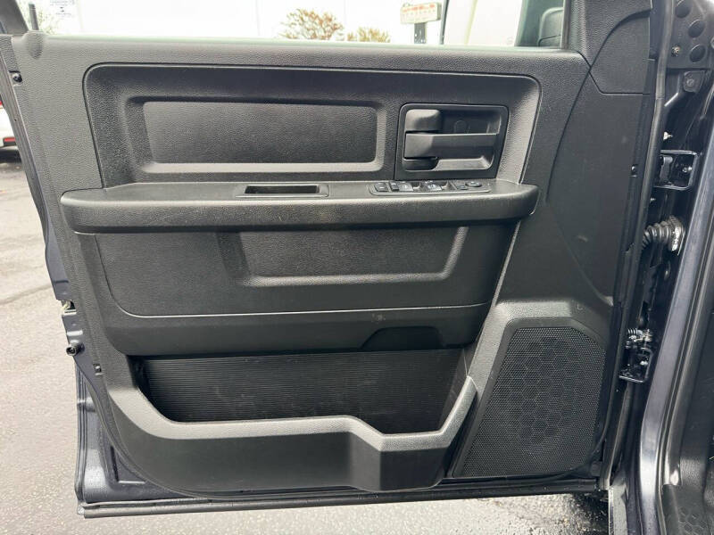 2019 RAM 1500 Classic Tradesman