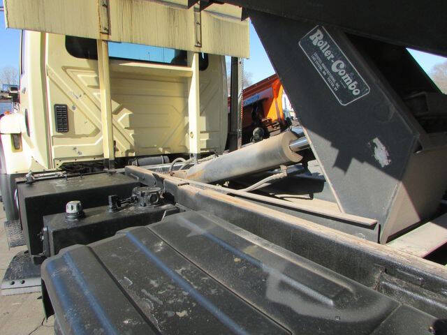 2011 International WorkStar 7400