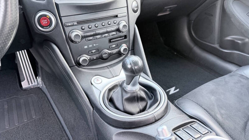 2009 Nissan 370Z Touring