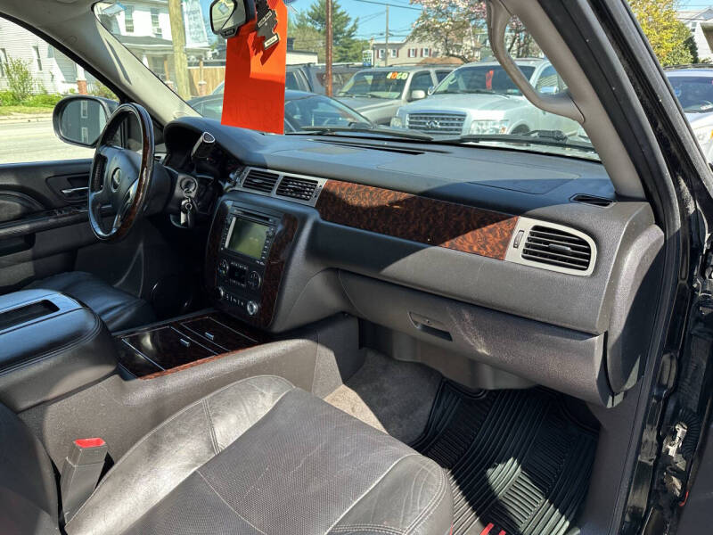 2011 GMC Yukon XL Denali