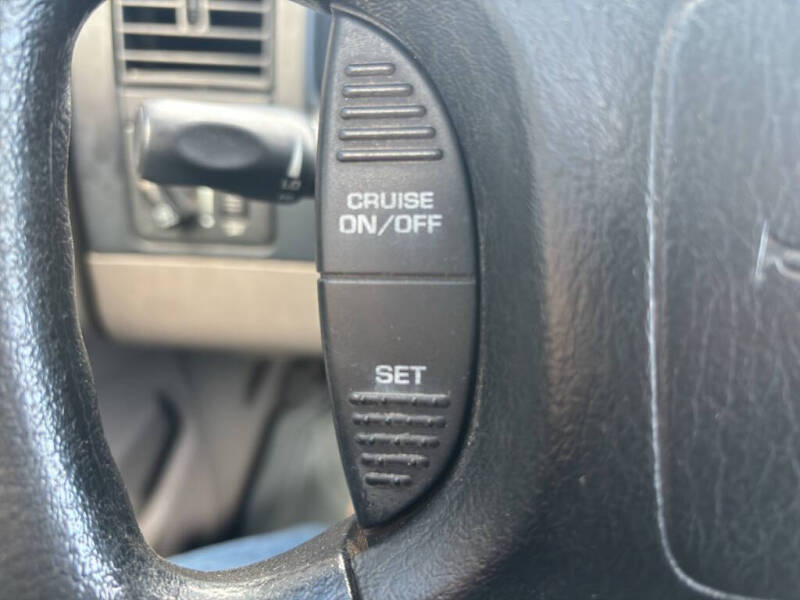 2004 Dodge Dakota SLT