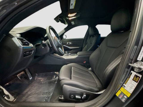 2022 BMW 3 Series 330e