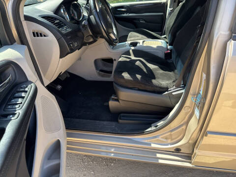 2015 Dodge Grand Caravan SXT Plus