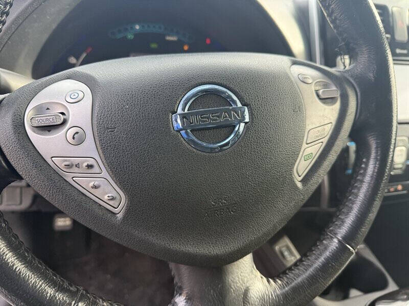 2013 Nissan LEAF SV