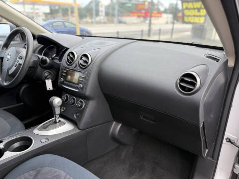 2014 Nissan Rogue Select S